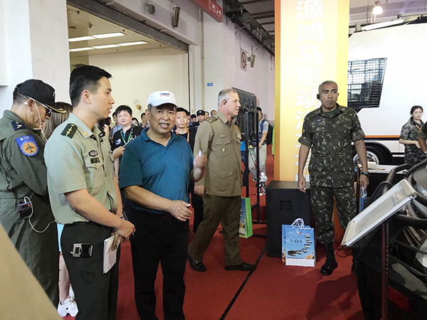 助國防  揚國威——森源鴻馬高精尖軍用特種車亮相國防信息化裝備展(圖2)