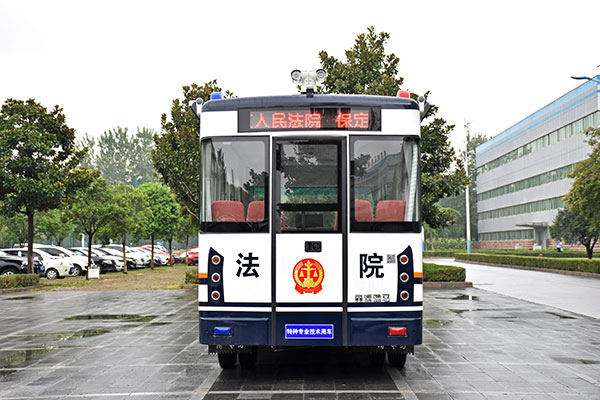 讓法庭走入群眾  河北保定移動法庭發(fā)車(圖6)