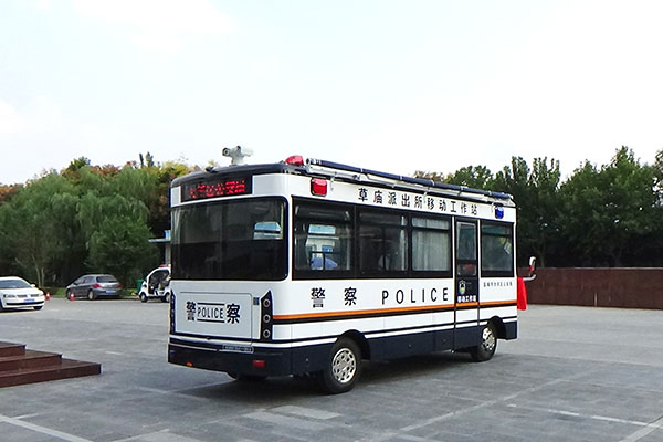 江蘇鹽城移動警務(wù)室發(fā)車(圖6)