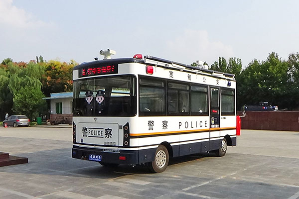 遼寧寬甸縣移動警務室發(fā)車(圖6)