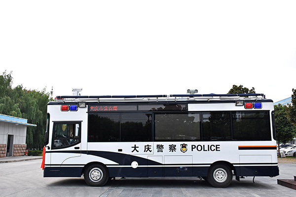 中秋晚會安保不停歇  黑龍江大慶第二批移動警務(wù)室發(fā)車(圖4)