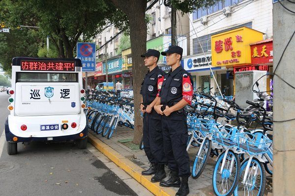 國慶出游全國美景各不相同，但您身邊始終有這樣一道“風(fēng)警線”......(圖3)