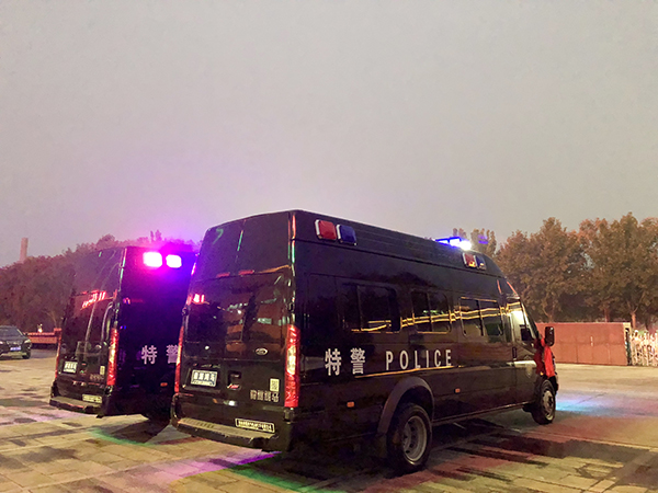 云南玉溪市通過公安部警采中心采購實戰(zhàn)運兵車(圖6)