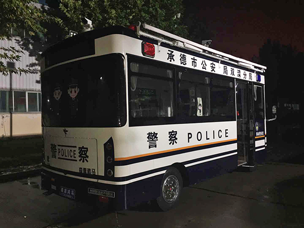 護航十九大 鴻馬砥礪前行||河北承德市采購移動警務室(圖4)