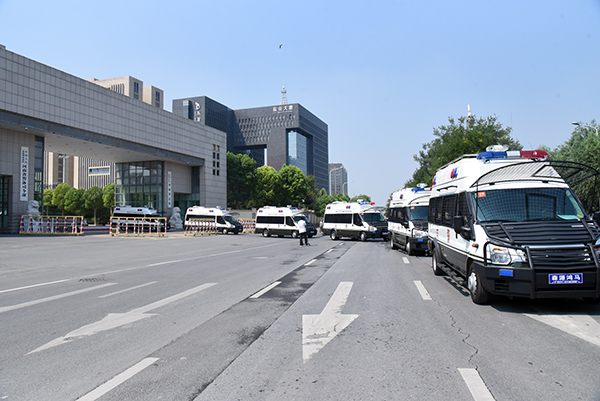 裝備快訊//森源鴻馬全力打造武警運(yùn)兵車——反恐處突 以快致勝