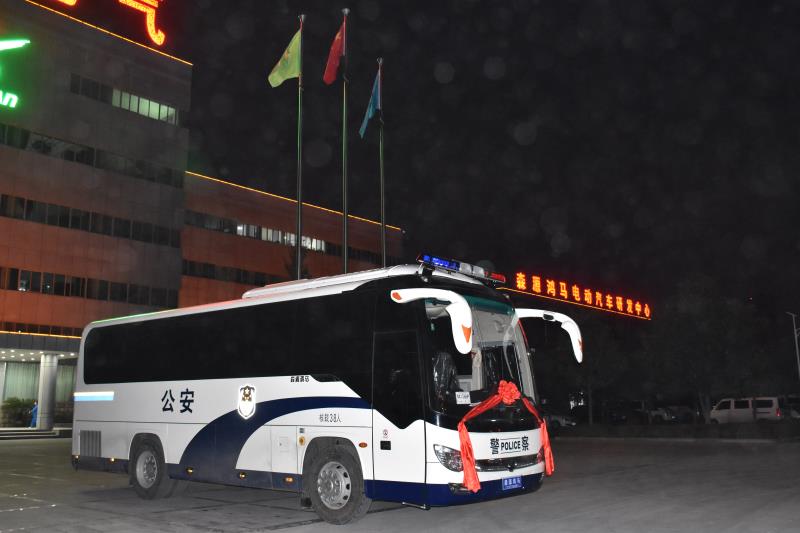 動(dòng)中備勤 指揮前移||湖南武岡市采購(gòu)警務(wù)指揮車(chē)(圖1)