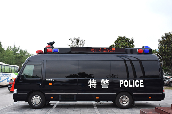 山東龍口市通過公安部警采中心采購裝備運(yùn)輸車與移動(dòng)指揮車(圖7)