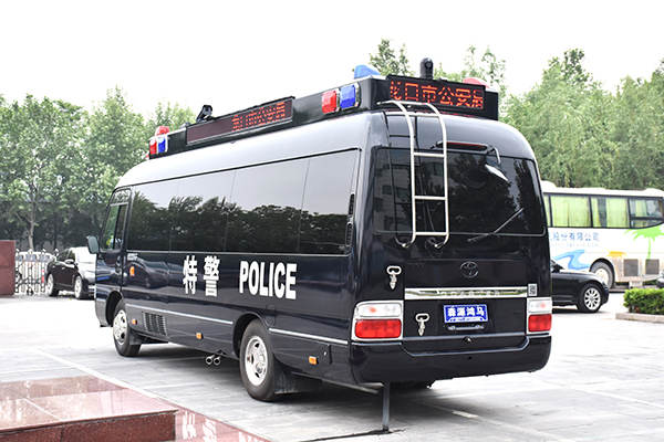 山東龍口市通過公安部警采中心采購裝備運(yùn)輸車與移動(dòng)指揮車(圖8)