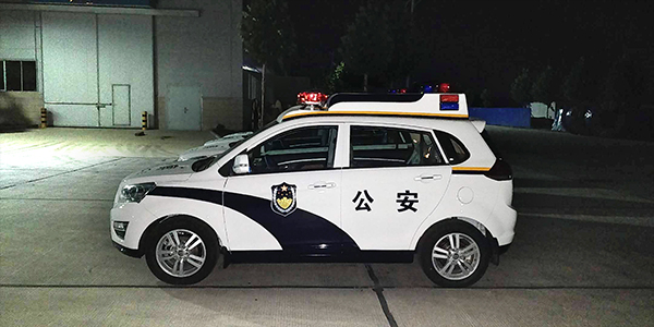 山西省興縣公安局通過公安部警采中心采購SUV電動(dòng)巡邏車(圖3)