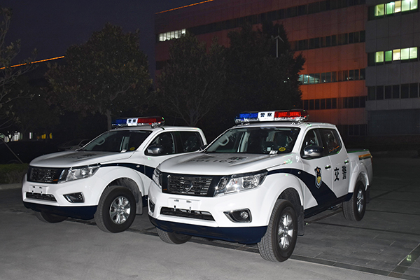 湖北黃岡市采購交警執(zhí)勤巡邏車(圖2)