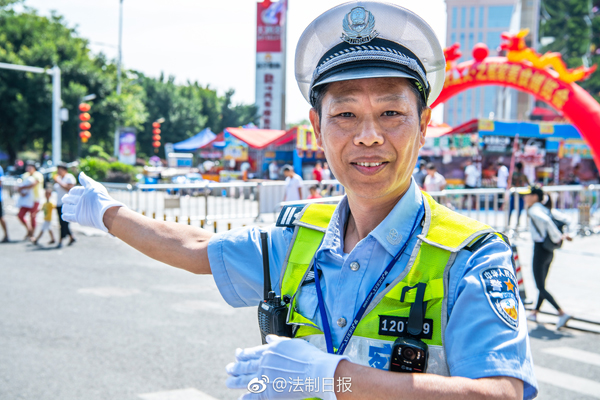 移動警務(wù)室：平安名城梅州的守護者(圖5)