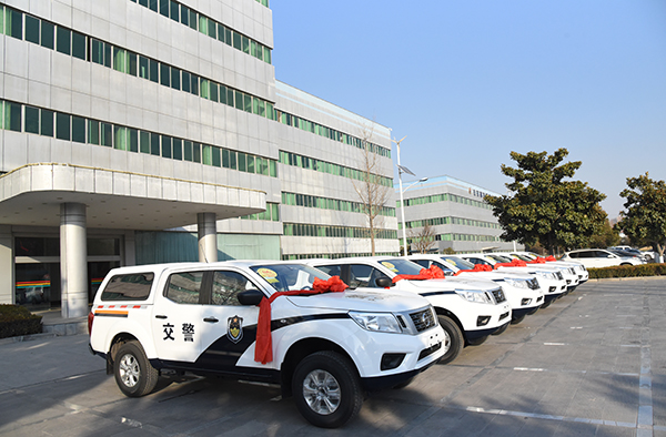 四川綿陽通過公安部警采中心采購多功能勘察車(圖2)