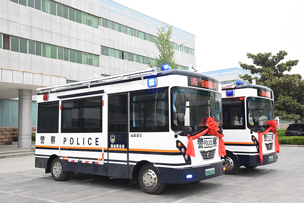 屯警街面  常態(tài)巡邏——安徽阜陽移動警務室再出發(fā)(圖3)