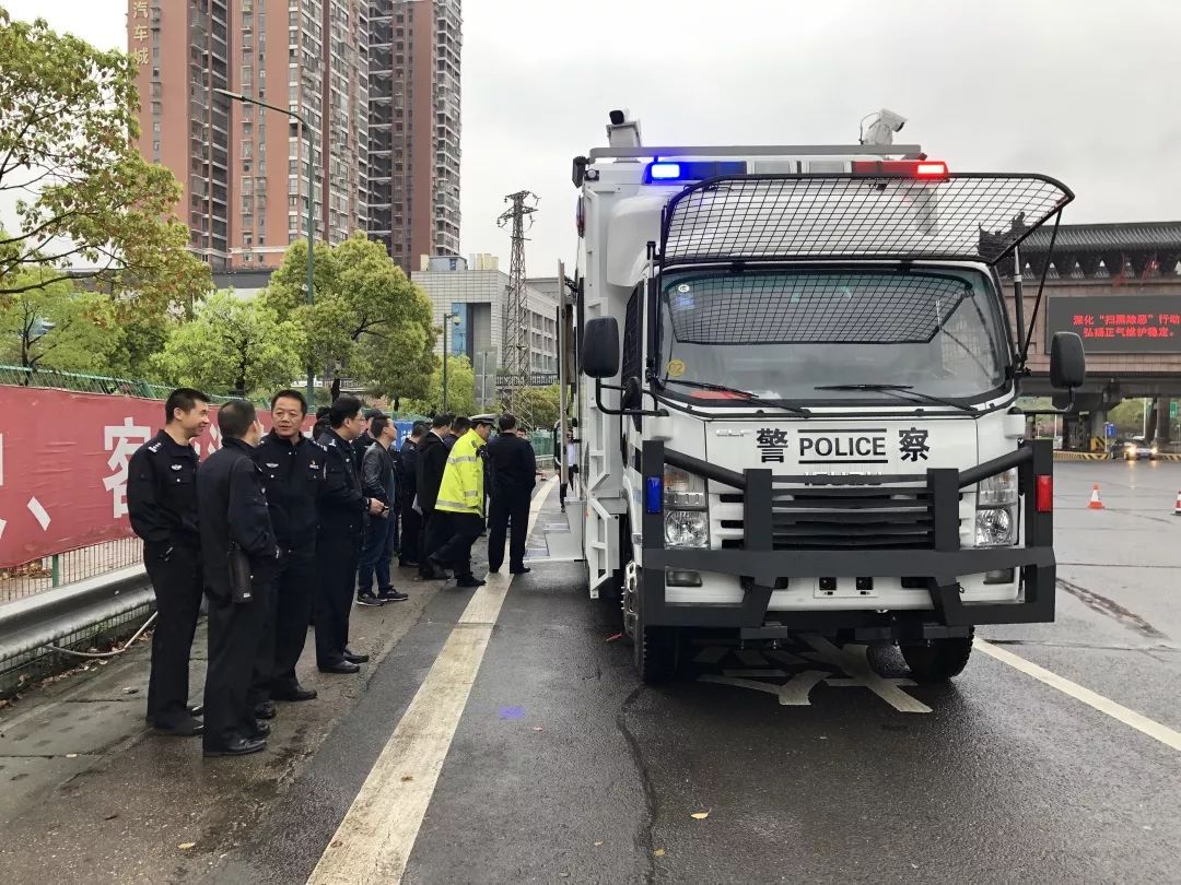 湖南公安廳交警總隊舉辦高速交警移動執(zhí)法服務(wù)站培訓(xùn)班(圖8)