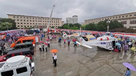 森源鴻馬亮相北京市首屆應(yīng)急科技裝備展，全力助推國(guó)家應(yīng)急救援體系建設(shè)(圖11)