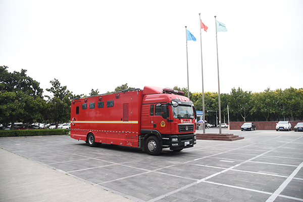 森源鴻馬戰(zhàn)勤保障車(chē)輛發(fā)往遼寧||強(qiáng)化后勤保障 全面提升戰(zhàn)勤保障能力(圖5)