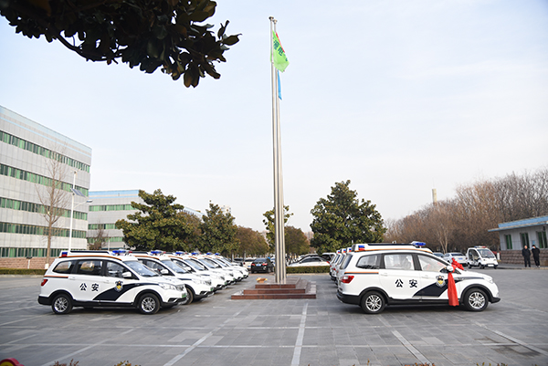 河北遷安采購電動(dòng)巡邏車一線戰(zhàn)疫(圖3)