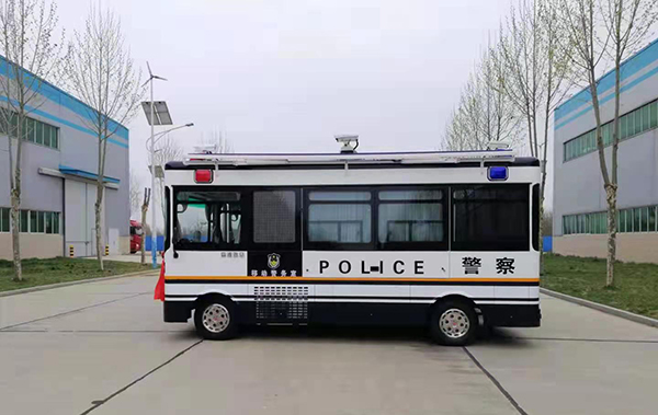 北京市采購6臺(tái)移動(dòng)警務(wù)室(圖3)