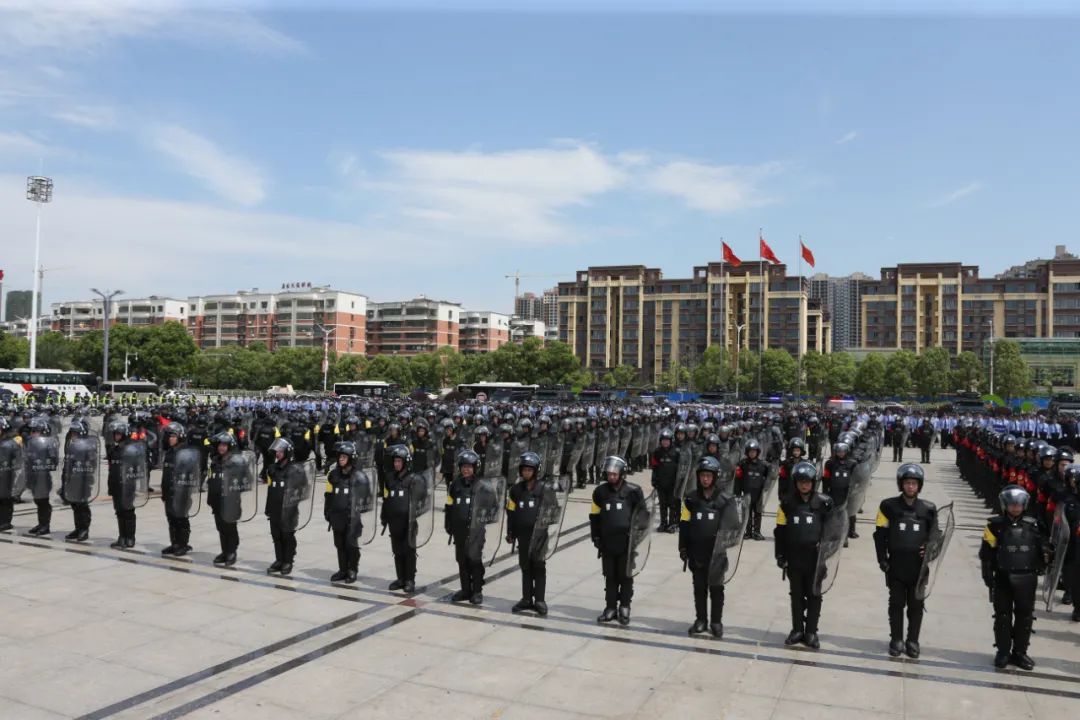 敢想苦干  奮勇爭先||衡陽公安五年逐夢路  城市快警顯神威(圖1)