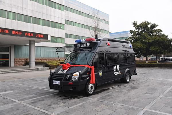 河南駐馬店采購防暴運兵車(圖2)