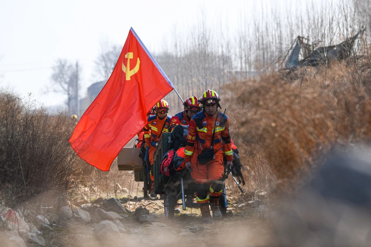 森源鴻馬智能指揮方艙擔綱“守護中原-2023”地震災害救援跨區(qū)域演練指揮重任(圖7)